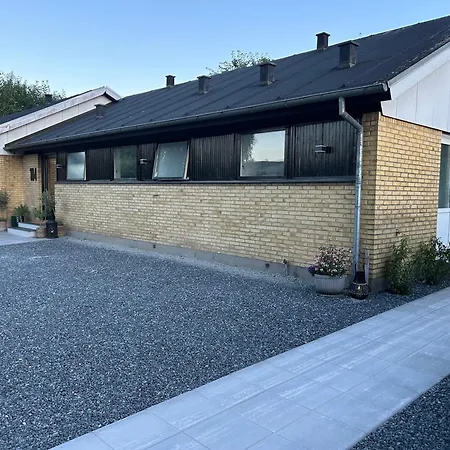 Billund Homestay Estalagem *